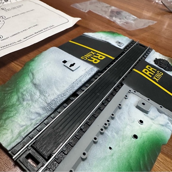 NEW w/o Box Life Like Trains Woodberry Crossing Gate 8209 HO Scale - Picture 8 of 9